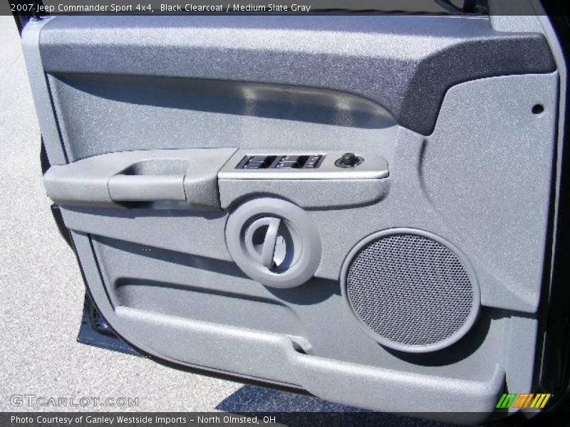 Black Clearcoat / Medium Slate Gray 2007 Jeep Commander Sport 4x4