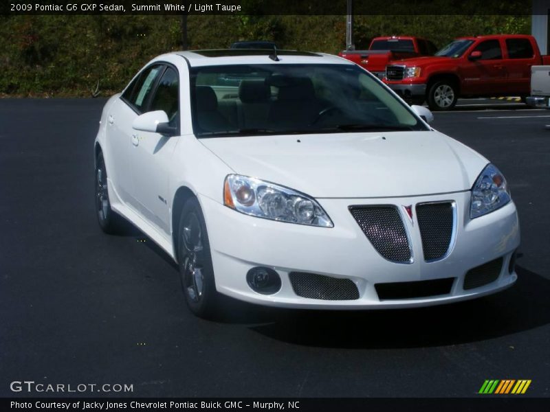 Summit White / Light Taupe 2009 Pontiac G6 GXP Sedan
