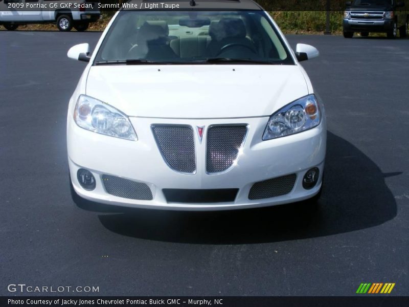 Summit White / Light Taupe 2009 Pontiac G6 GXP Sedan