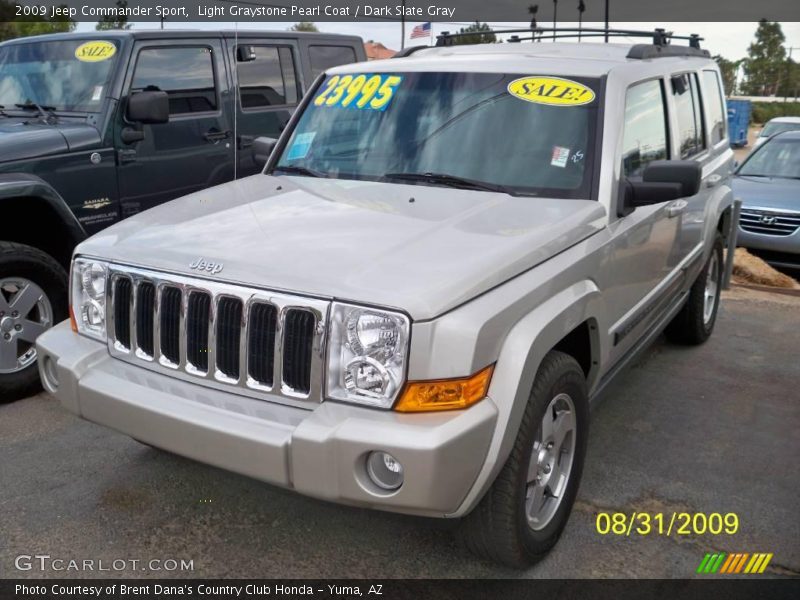Light Graystone Pearl Coat / Dark Slate Gray 2009 Jeep Commander Sport