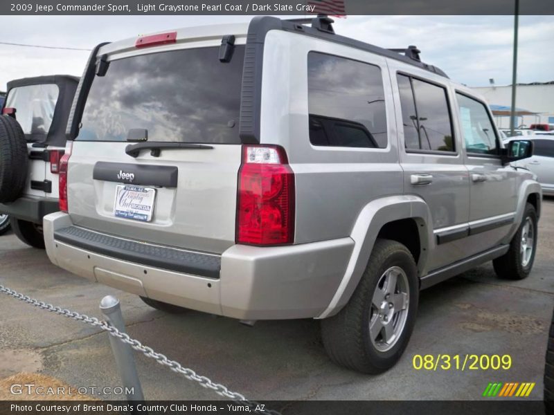 Light Graystone Pearl Coat / Dark Slate Gray 2009 Jeep Commander Sport