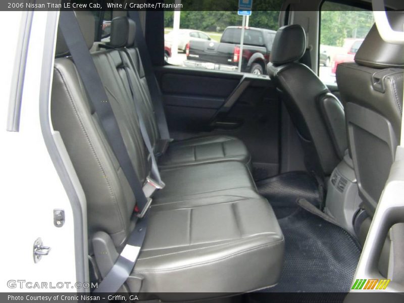 White / Graphite/Titanium 2006 Nissan Titan LE Crew Cab