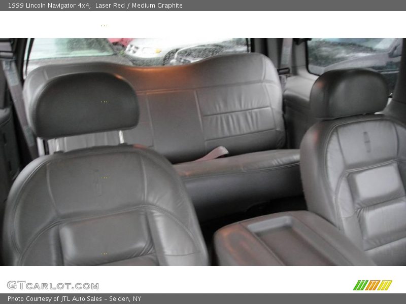 Laser Red / Medium Graphite 1999 Lincoln Navigator 4x4
