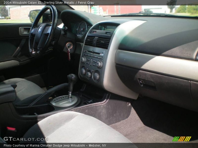 Sterling Silver Metallic / Petrol Gray 2004 Mitsubishi Galant ES
