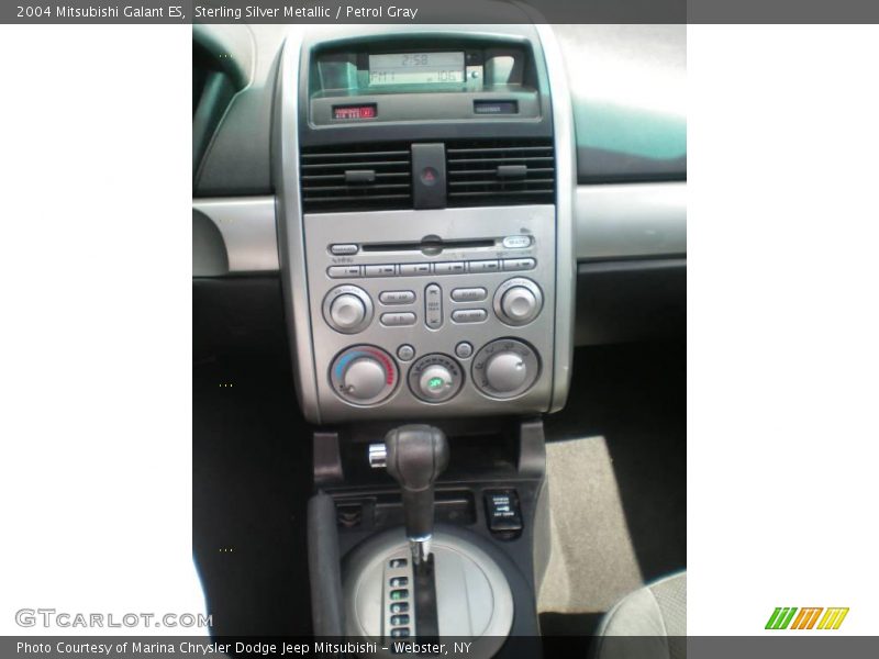 Sterling Silver Metallic / Petrol Gray 2004 Mitsubishi Galant ES