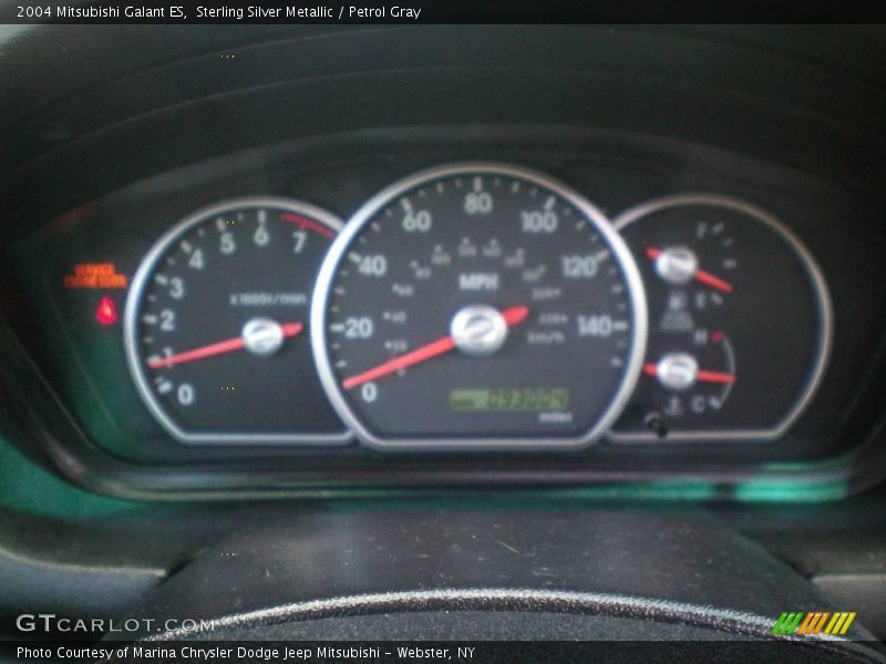 Sterling Silver Metallic / Petrol Gray 2004 Mitsubishi Galant ES