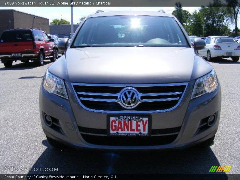 Alpine Grey Metallic / Charcoal 2009 Volkswagen Tiguan SE