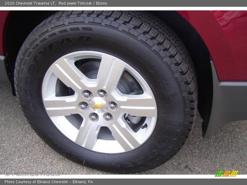 Red Jewel Tintcoat / Ebony 2010 Chevrolet Traverse LT