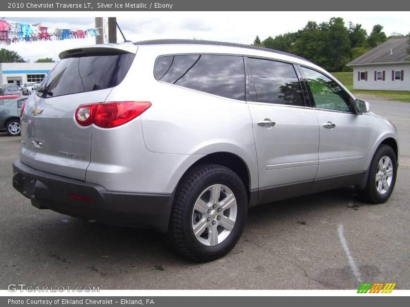 Silver Ice Metallic / Ebony 2010 Chevrolet Traverse LT