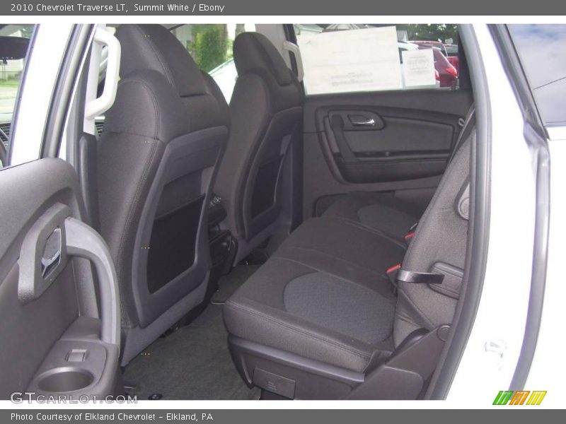 Summit White / Ebony 2010 Chevrolet Traverse LT