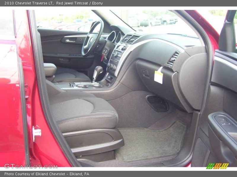 Red Jewel Tintcoat / Ebony 2010 Chevrolet Traverse LT