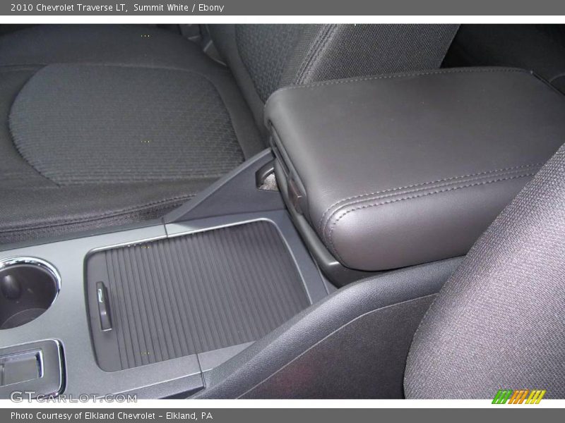 Summit White / Ebony 2010 Chevrolet Traverse LT