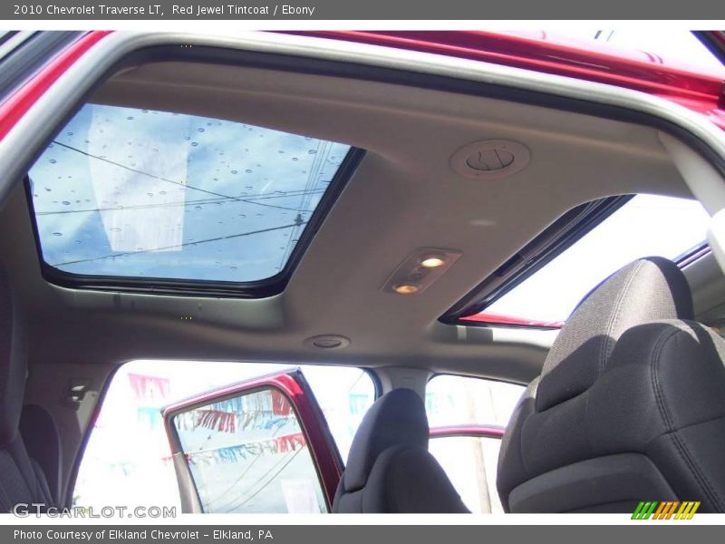 Red Jewel Tintcoat / Ebony 2010 Chevrolet Traverse LT