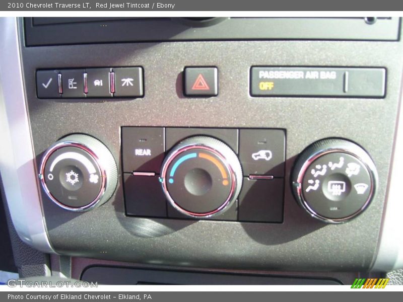 Red Jewel Tintcoat / Ebony 2010 Chevrolet Traverse LT