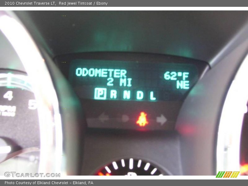 Red Jewel Tintcoat / Ebony 2010 Chevrolet Traverse LT
