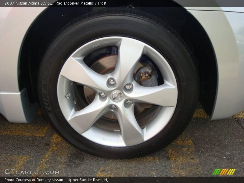 Radiant Silver Metallic / Frost 2007 Nissan Altima 3.5 SE