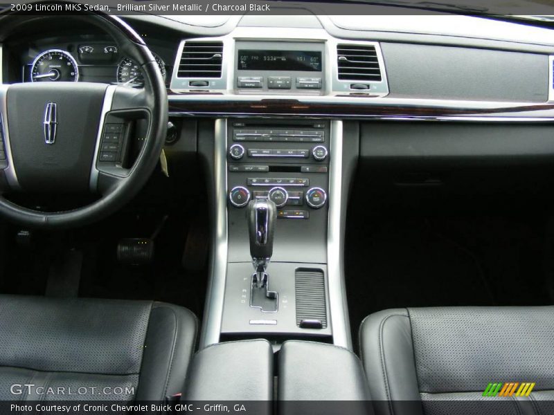 Brilliant Silver Metallic / Charcoal Black 2009 Lincoln MKS Sedan