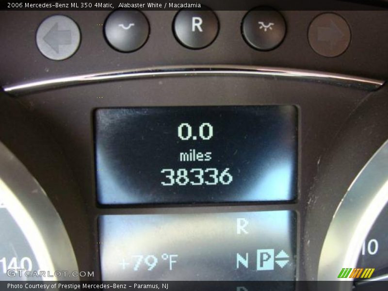 Alabaster White / Macadamia 2006 Mercedes-Benz ML 350 4Matic