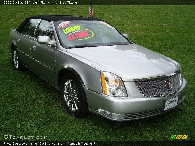 Light Platinum Metallic / Titanium 2006 Cadillac DTS