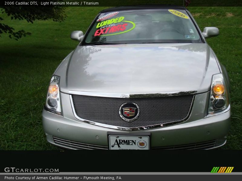 Light Platinum Metallic / Titanium 2006 Cadillac DTS