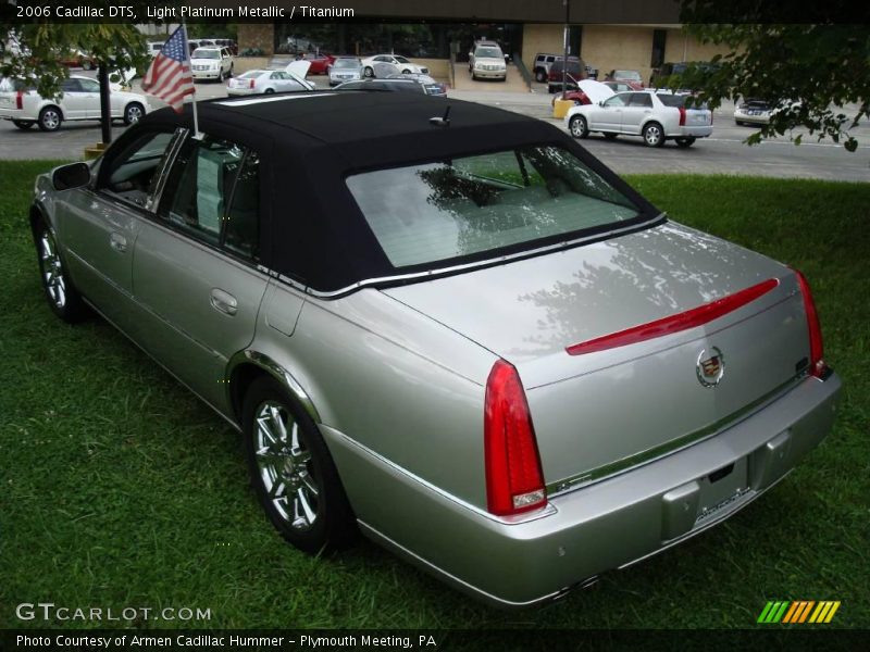 Light Platinum Metallic / Titanium 2006 Cadillac DTS