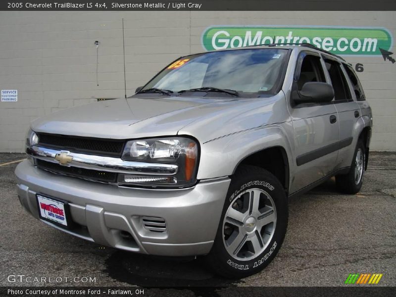 Silverstone Metallic / Light Gray 2005 Chevrolet TrailBlazer LS 4x4