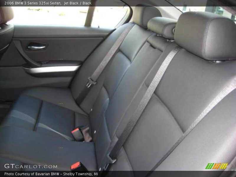 Jet Black / Black 2006 BMW 3 Series 325xi Sedan