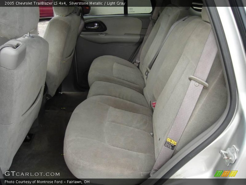 Silverstone Metallic / Light Gray 2005 Chevrolet TrailBlazer LS 4x4