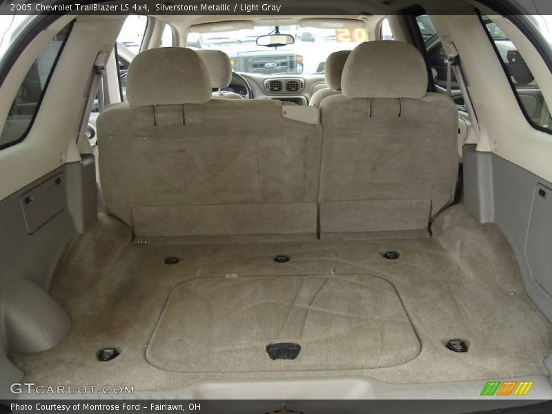 Silverstone Metallic / Light Gray 2005 Chevrolet TrailBlazer LS 4x4