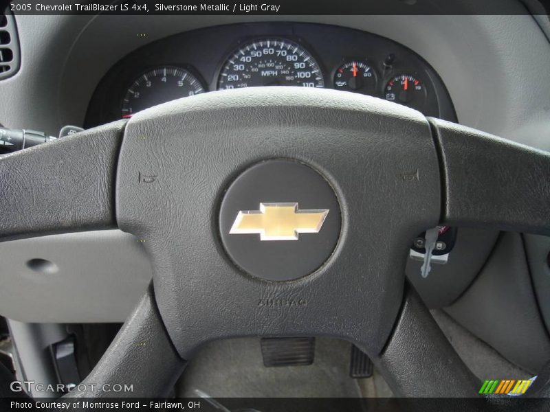 Silverstone Metallic / Light Gray 2005 Chevrolet TrailBlazer LS 4x4