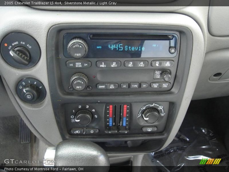 Silverstone Metallic / Light Gray 2005 Chevrolet TrailBlazer LS 4x4