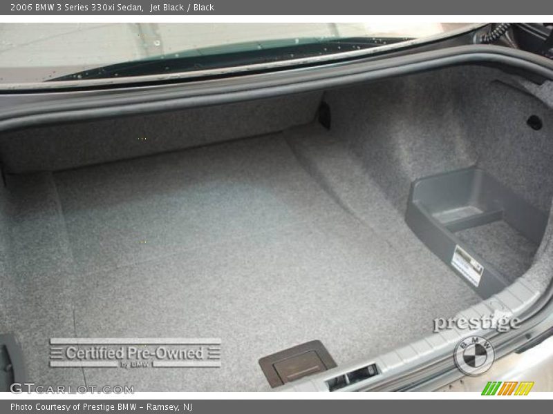 Jet Black / Black 2006 BMW 3 Series 330xi Sedan