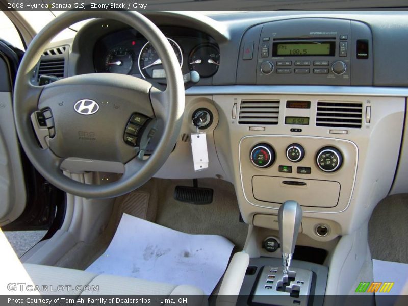 Ebony Black / Gray 2008 Hyundai Sonata GLS