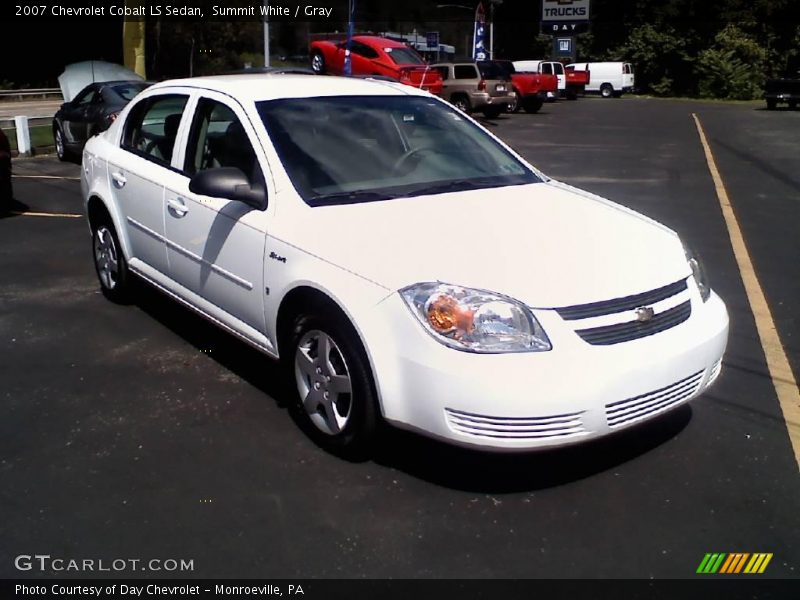 Summit White / Gray 2007 Chevrolet Cobalt LS Sedan