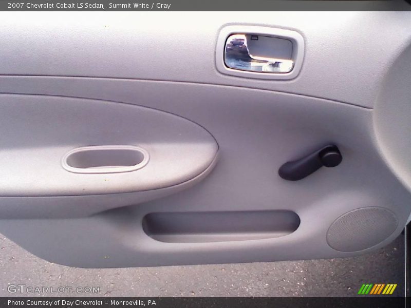 Summit White / Gray 2007 Chevrolet Cobalt LS Sedan