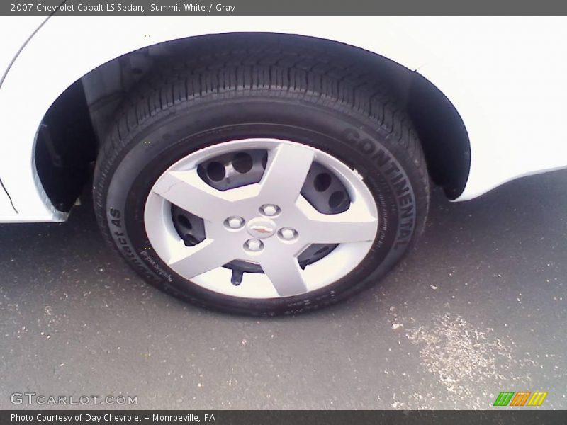 Summit White / Gray 2007 Chevrolet Cobalt LS Sedan