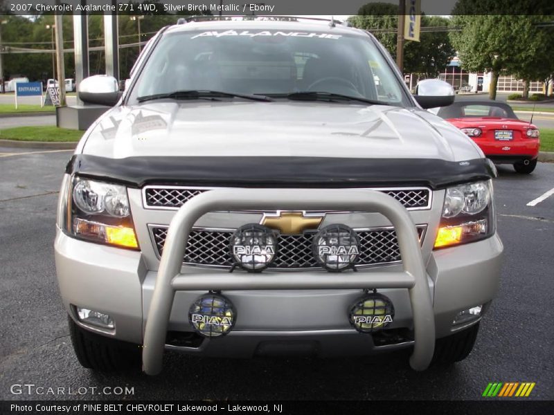 Silver Birch Metallic / Ebony 2007 Chevrolet Avalanche Z71 4WD