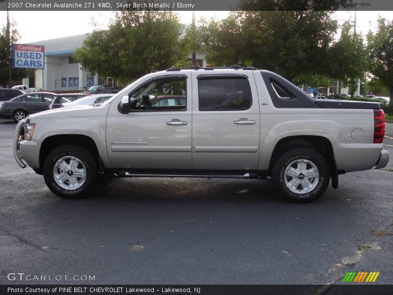 Silver Birch Metallic / Ebony 2007 Chevrolet Avalanche Z71 4WD