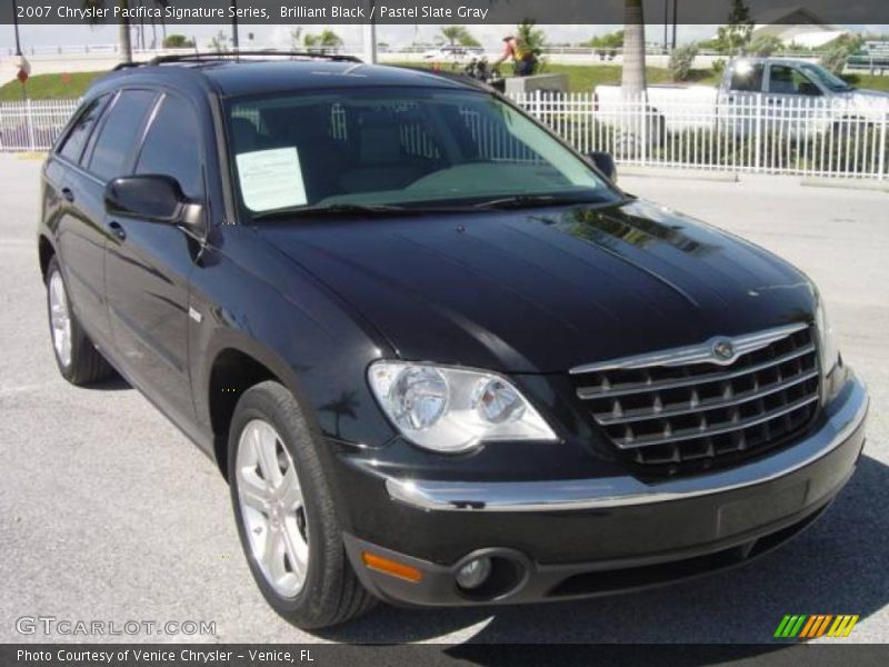 Brilliant Black / Pastel Slate Gray 2007 Chrysler Pacifica Signature Series