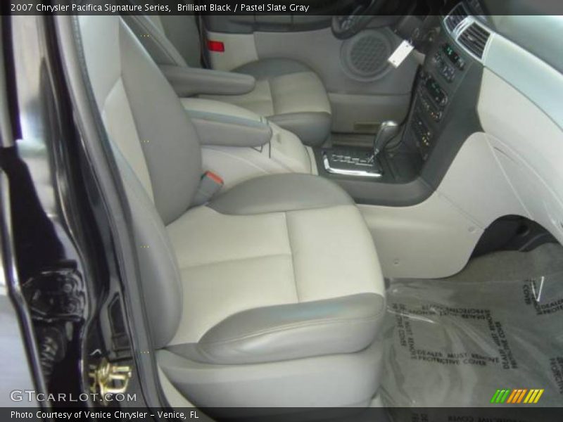 Brilliant Black / Pastel Slate Gray 2007 Chrysler Pacifica Signature Series