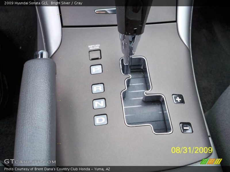 Bright Silver / Gray 2009 Hyundai Sonata GLS