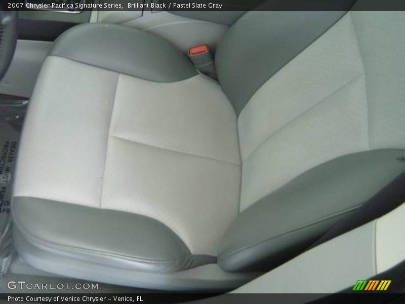 Brilliant Black / Pastel Slate Gray 2007 Chrysler Pacifica Signature Series