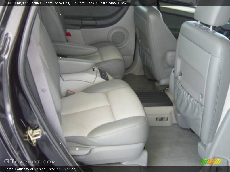 Brilliant Black / Pastel Slate Gray 2007 Chrysler Pacifica Signature Series