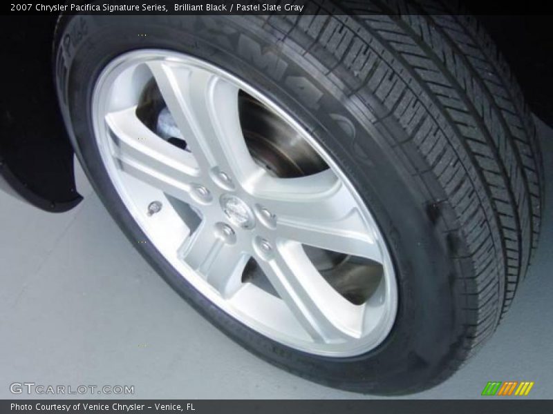 Brilliant Black / Pastel Slate Gray 2007 Chrysler Pacifica Signature Series