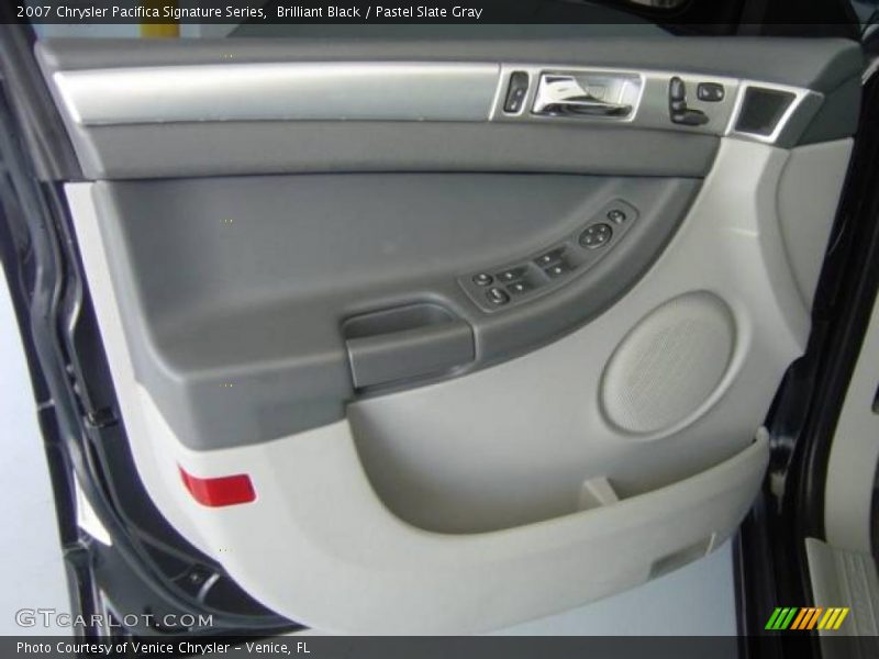 Brilliant Black / Pastel Slate Gray 2007 Chrysler Pacifica Signature Series