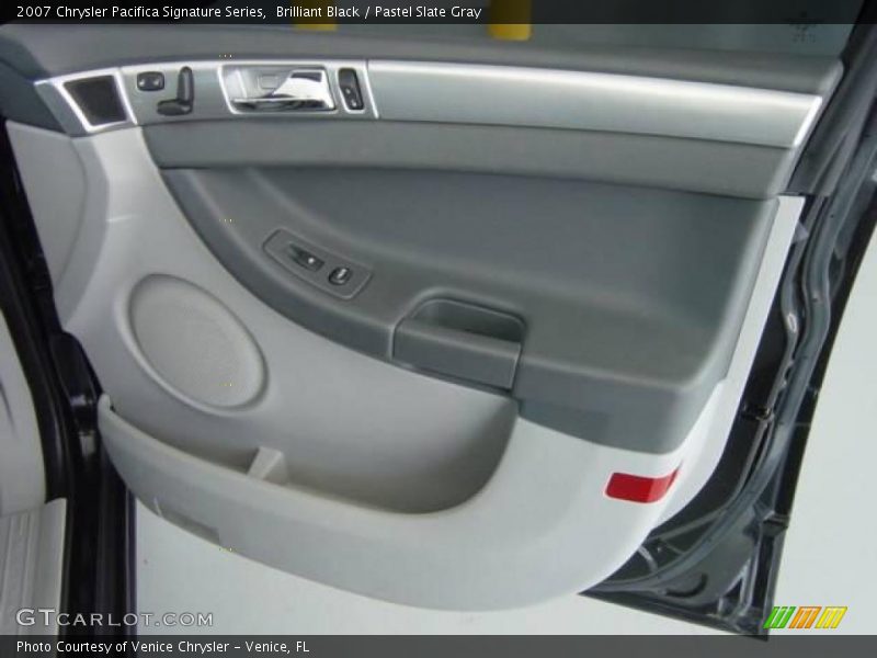 Brilliant Black / Pastel Slate Gray 2007 Chrysler Pacifica Signature Series