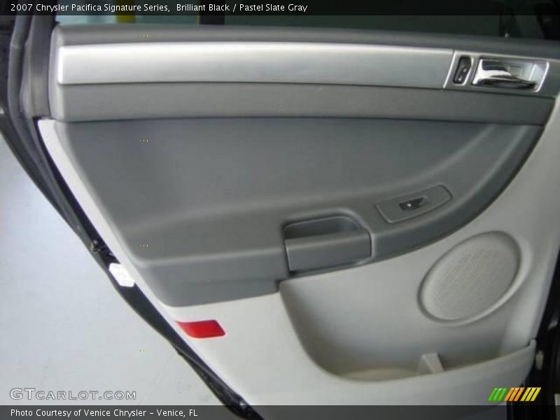 Brilliant Black / Pastel Slate Gray 2007 Chrysler Pacifica Signature Series