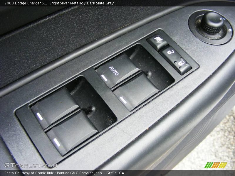 Bright Silver Metallic / Dark Slate Gray 2008 Dodge Charger SE