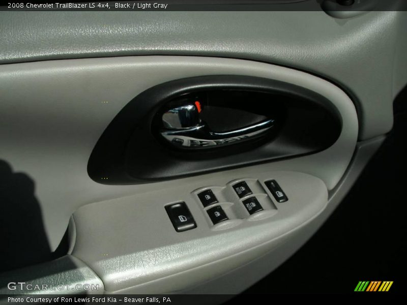 Black / Light Gray 2008 Chevrolet TrailBlazer LS 4x4