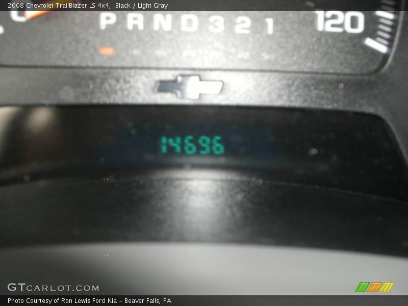 Black / Light Gray 2008 Chevrolet TrailBlazer LS 4x4